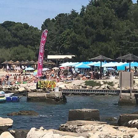 Apartments Marinela Πόρετς Εξωτερικό φωτογραφία