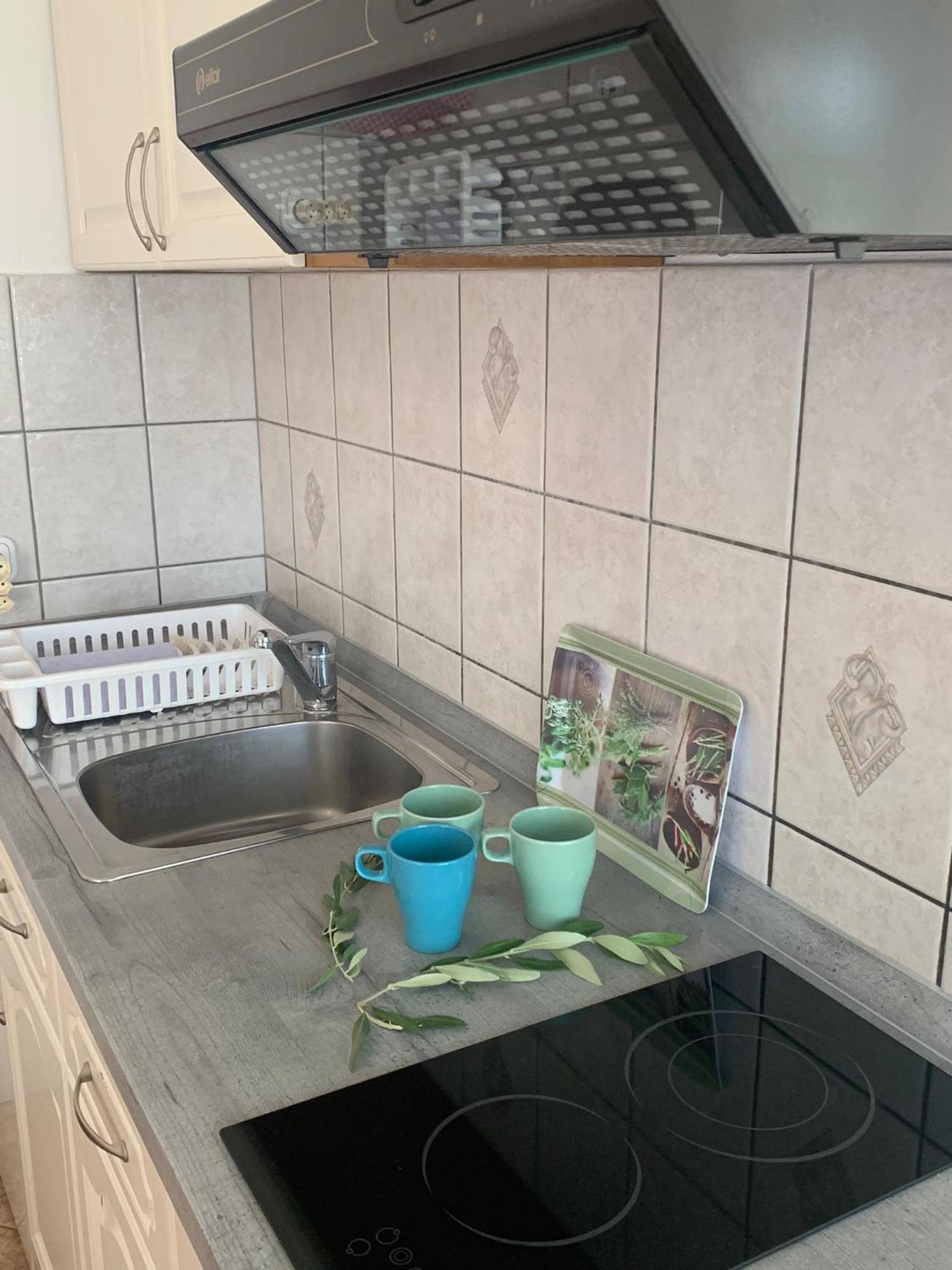 Apartments Marinela Πόρετς Εξωτερικό φωτογραφία